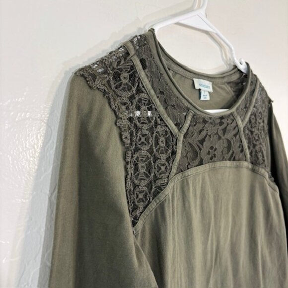 Sundance Catalog Top Womens Small Lace Detail Blouse BOHO Green FLAW - Picture 2 of 6